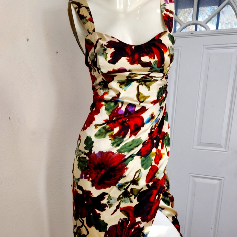 Stunning David Meister cocktail dress